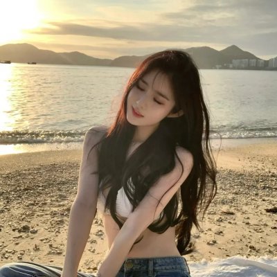 我就摆个摊，女神怎么追着跑